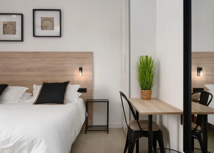 Atemberaubende Mit Privatpool, Sauna, Billard, Kicker, Heimtrainer, Bbq Holiday home *