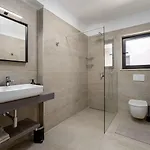 Atemberaubende Mit Privatpool, Sauna, Billard, Kicker, Heimtrainer, Bbq * Porec