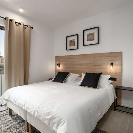 Atemberaubende Mit Privatpool, Sauna, Billard, Kicker, Heimtrainer, Bbq Дом отдыха Пореч